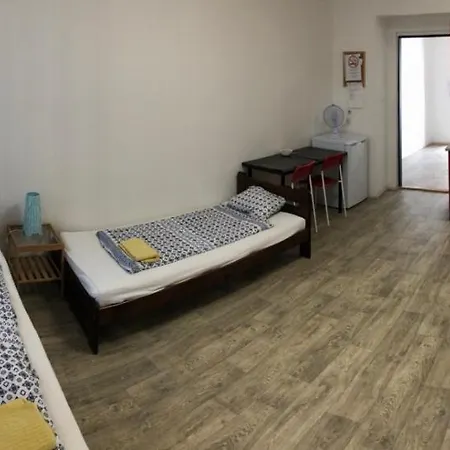 Apartmans In The Center With Privat Parking 아파트