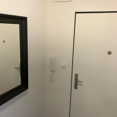 Apartmans In The Center With Privat Parking 브르노